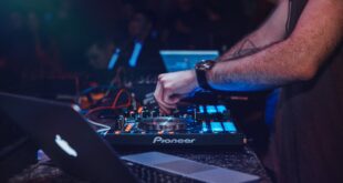 Frank Verstraeten en zijn leven tussen muziek, liefde en geld