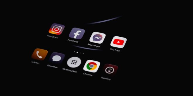 Waarom traditionele websites terrein verliezen aan superapps en digitale platforms